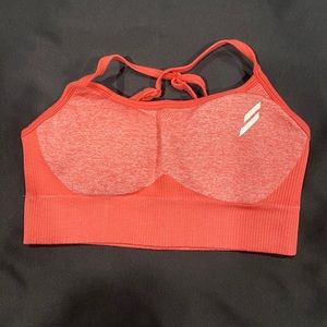 Doyoueven sports bra